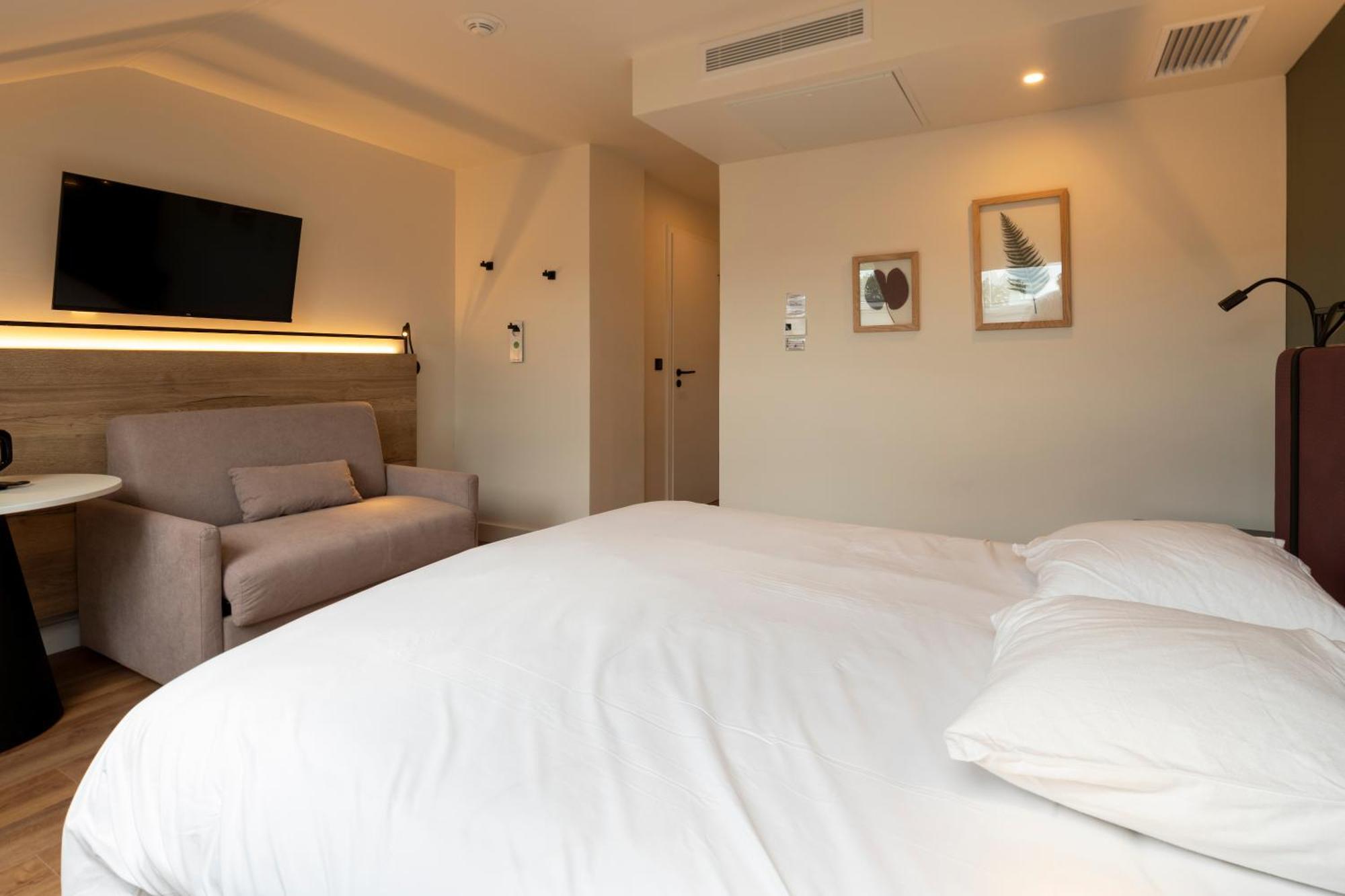 Campanile Metz Sud Jouy-Aux-Arches A31 Carrefour De L'Europe Hotell Rum bild
